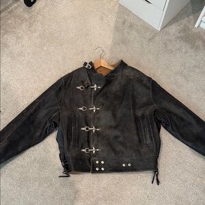 Rare DKNY genuine leather jacket in size XL